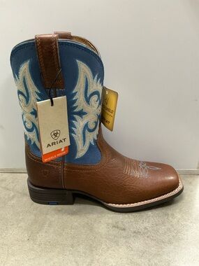 Ariat Brown Leather Kids Cowboy Boots with Blue Embroidered Shaft